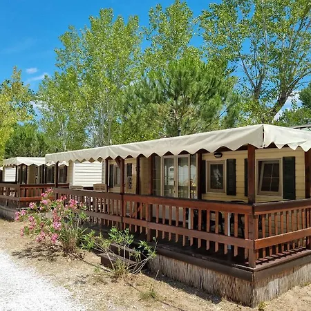 4 Or 6 Persons Toscana Viareggio Bosco Italie Kemping