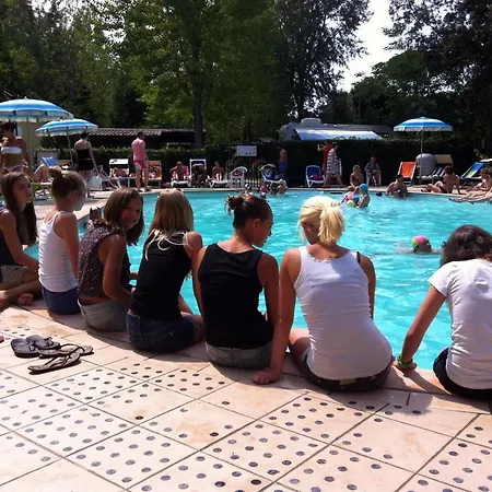 Campsite 4 Or 6 Persons Toscana Viareggio Bosco Italie *