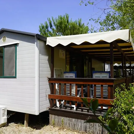 4 Or 6 Persons Toscana Viareggio Bosco Italie